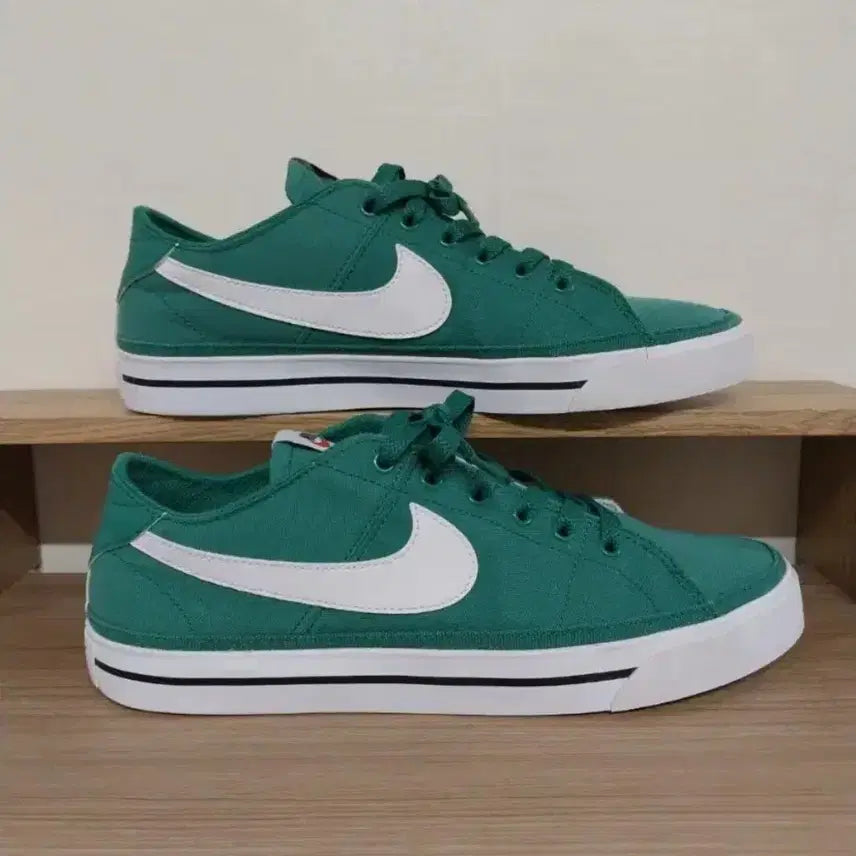 [BUNJANG] Nike Court Legacy Canvas Sneakers (280) / 나이키 코트 레거시 캔버스 운동화 (280)