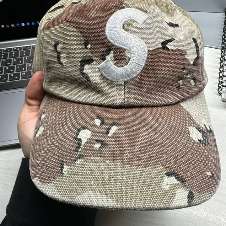 [BUNJANG] Supreme Pigment Camo S Logo Cap / 슈프림 피그먼트 S 로고 카모