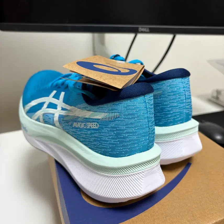 [BUNJANG] Asics Magic Speed 4 Aqua Soothing Sea 270 Running Shoes / 아식스 매직스피드4 아쿠아 수딩씨 270 미사용