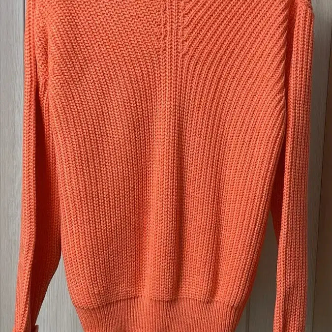 [BUNJANG] PLAC Over-sized V-neck Knit Orange / 플랙 오버사이즈 브이넥 니트 오렌지색