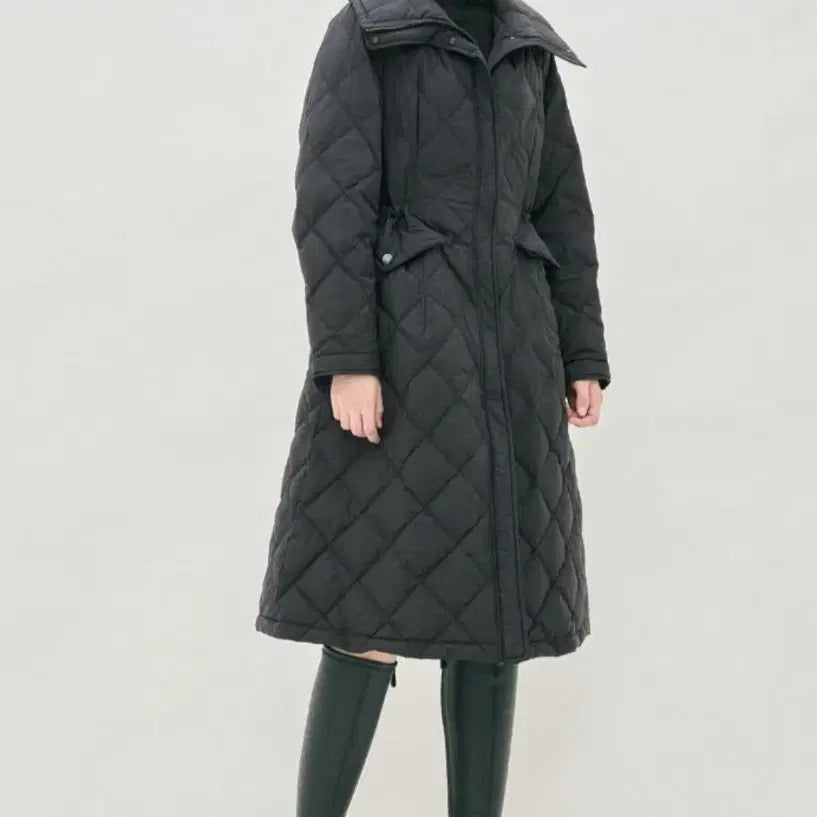 [BUNJANG] Hanseom Mine Diamond Quilted Goose Down Long Padded Jacket / 한섬 마인 다이아 퀼팅 구스 다운 롱 패딩 블랙