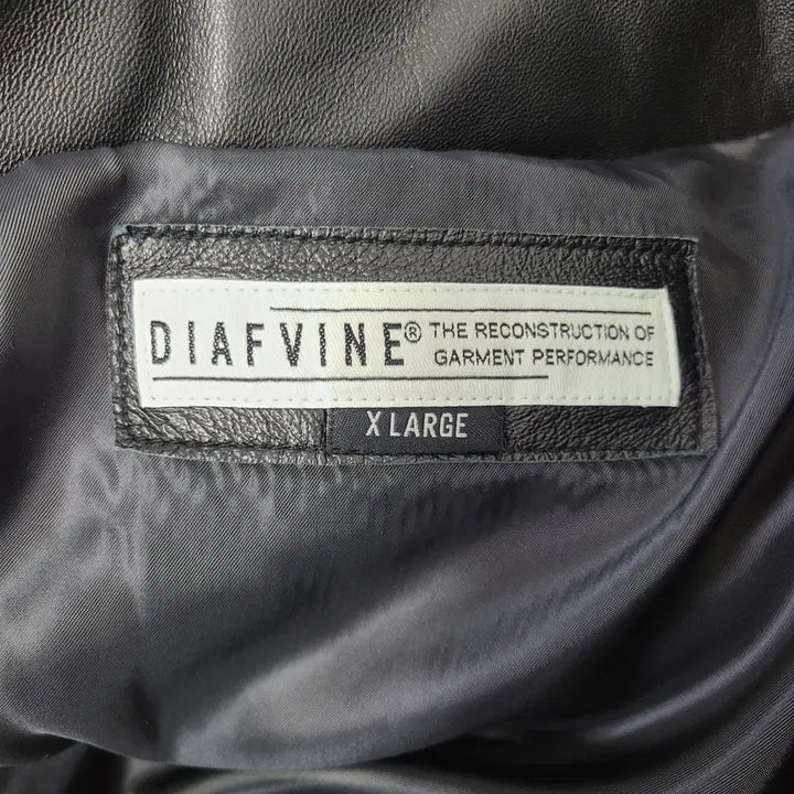 [BUNJANG] DIAFVINE DV.LOT 696 Armor Lambskin Duck Down Padded Jacket (XL) / 디아프바인 DV.LOT 696 아머 램스킨 덕다운 패딩 (XL)
