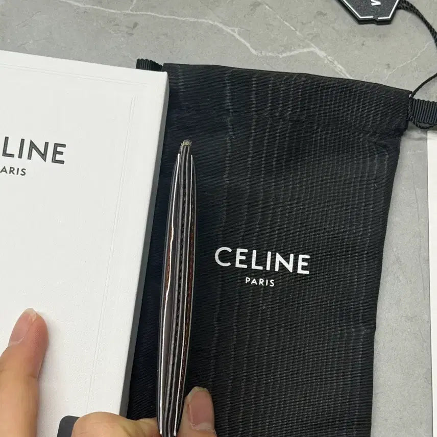 [BUNJANG] Celine Triomphe Card Wallet / 셀린느 트리옹프 카드지갑