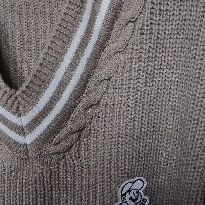 [BUNJANG] Ebbets Field V-Neck Knit Beige XL / Ebbets Field 브이넥 니트 베이지 XL사이즈 이벳필드