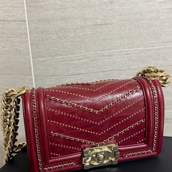 [BUNJANG] Chanel Boy Bag Burgundy Small / 샤넬 보이백 버건디 26번대 한정판 스몰