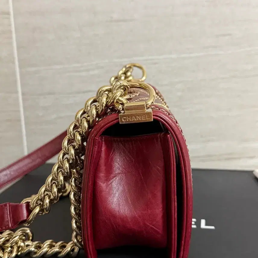 [BUNJANG] Chanel Boy Bag Burgundy Small / 샤넬 보이백 버건디 26번대 한정판 스몰