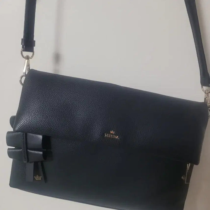 [BUNJANG] J.ESTINA Black Ribbon Crossbody Bag / 제이에스티나 블랙 리본 크로스백