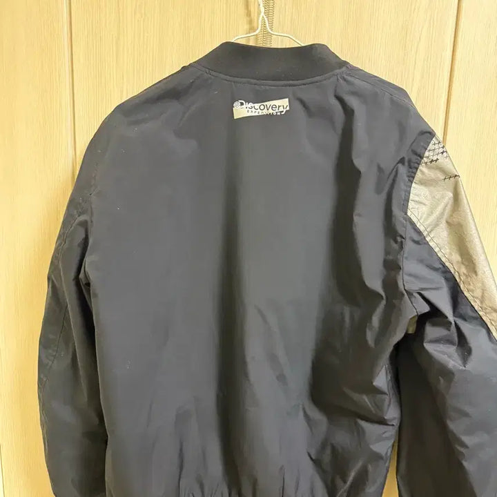 [BUNJANG] Discovery Black Bomber Jacket / 디스커버리 항공점퍼 블랙