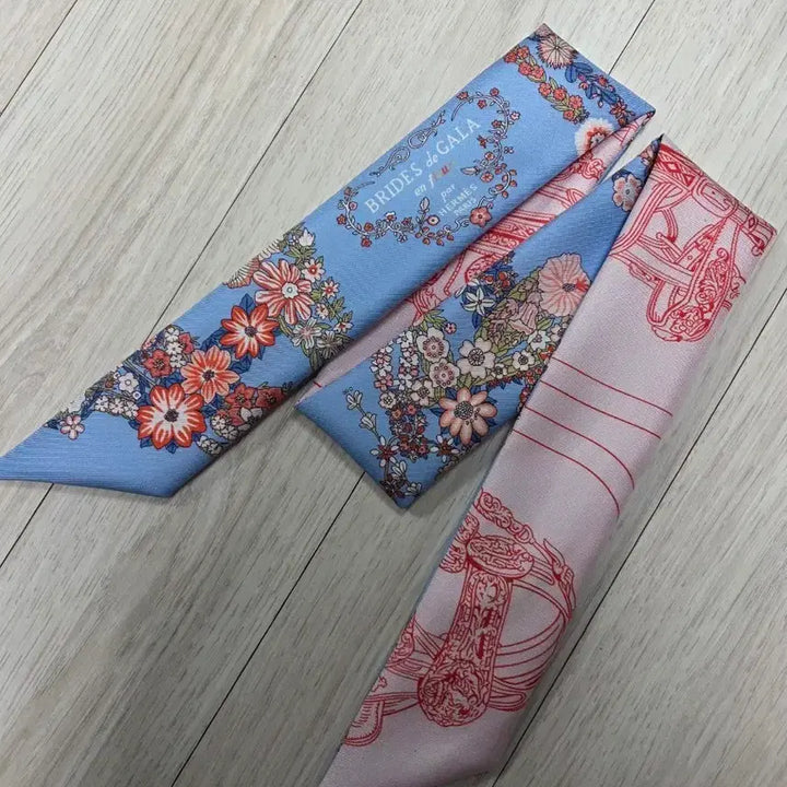 [BUNJANG] Everglow Bride Gala Twilly Petit Scarf / 에르st 브라이드 갈라 트윌리 쁘띠 스카프