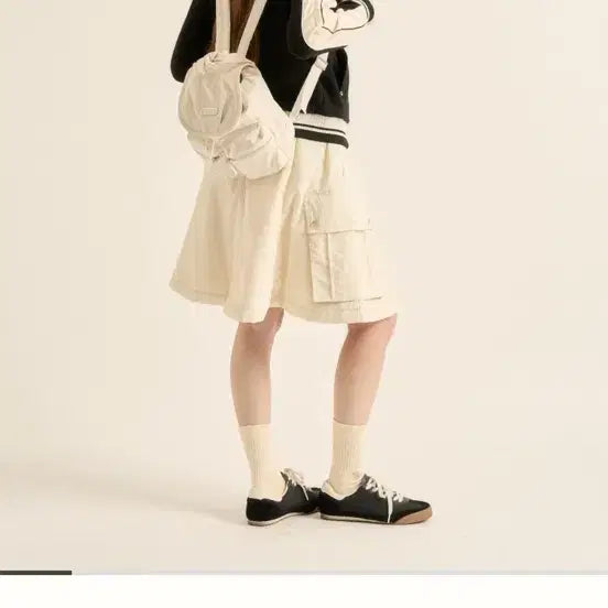 [SOLD OUT] [세터] 드로스트링 미니 백팩 크림