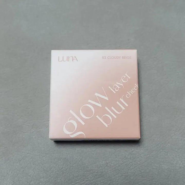 [BUNJANG] Luna Glow Layer Blur Cheek - Cloudy Beige / [미개봉 55% 할인] 루나 글로우 레이어 블러 치크 클라우디 베이지