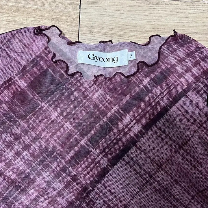 [BUNJANG] Gyeong Pink Check Mesh Top / 경 gyeong 메쉬 탑 핑크 체크