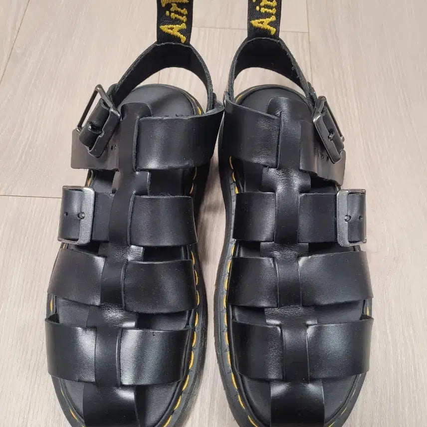 [BUNJANG] Dr. Martens Fisherman Sandals Black UK6 / 닥터마틴 피셔맨 샌들 블랙 UK6