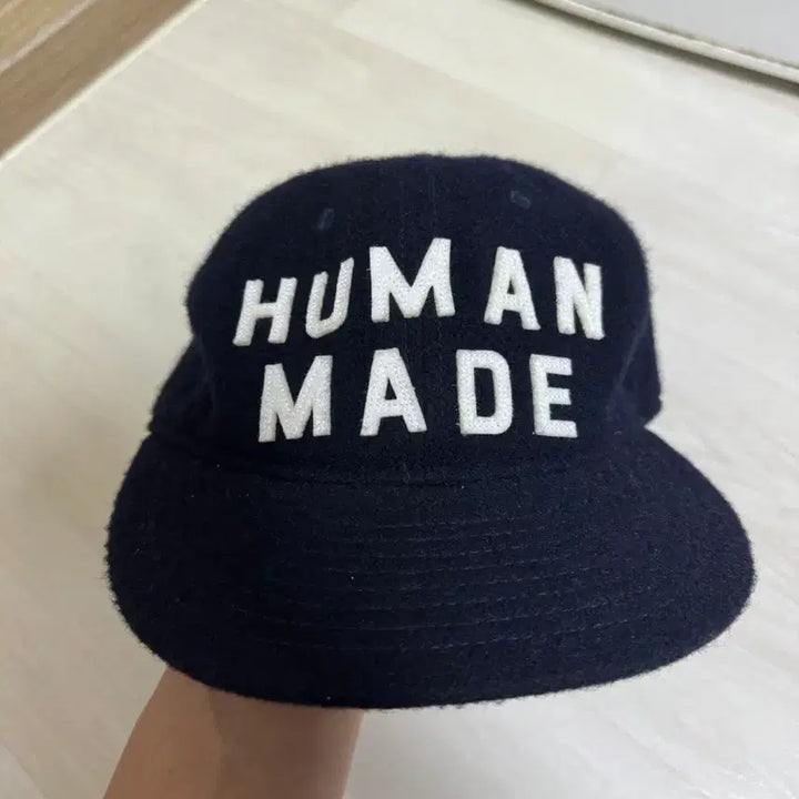 [BUNJANG] Human Made 6-Panel Wool Cap Navy / 휴먼 메이드 6-패널 울 캡 네이비 팔아요