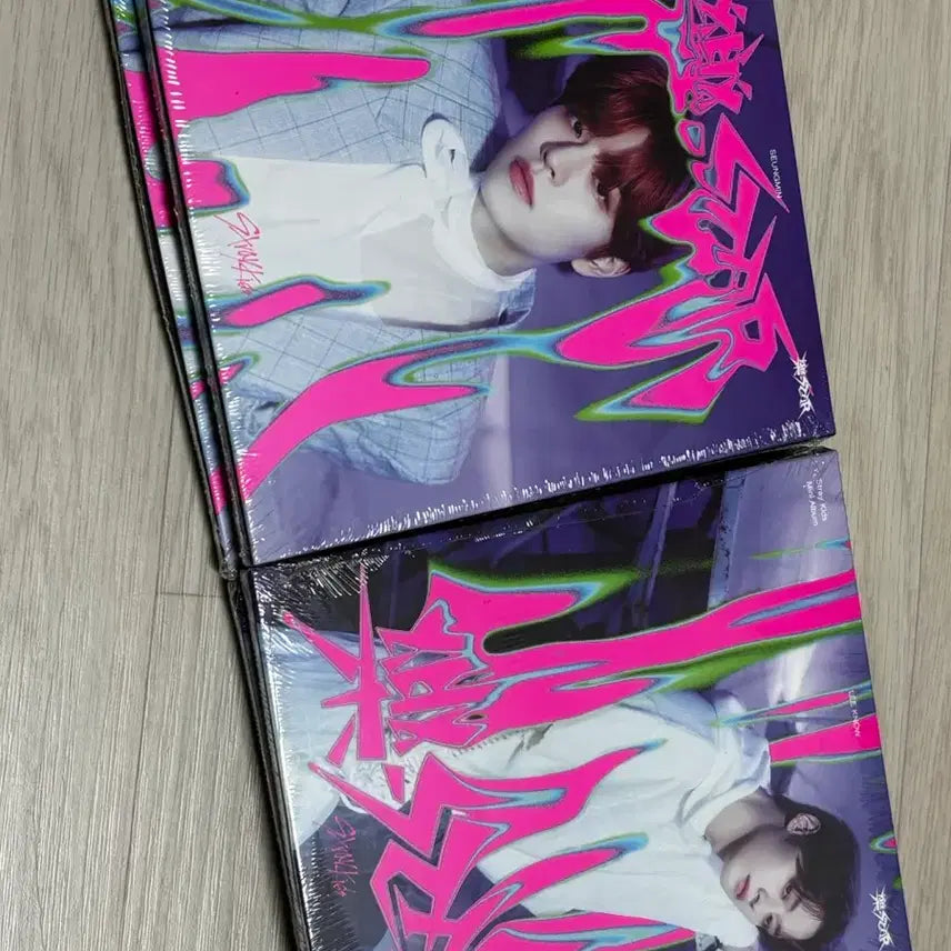 [미개봉](승민 X) 스트레이키즈 ROCK STAR 포스트카드 버전 리노