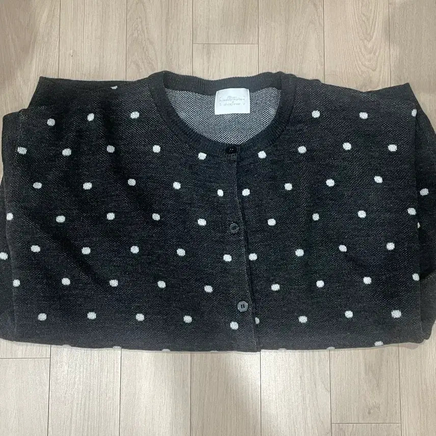 [BUNJANG] Mybin Dot Cardigan / 마이빈 도트가디건*새상품