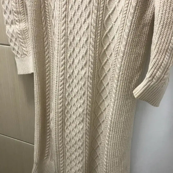 [BUNJANG] Uniqlo Ivory Cable Knit Dress / 유니클로 아이보리 케이블 니트 원피스