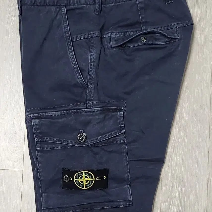 [BUNJANG] Stone Island Cargo Pants / 스톤아일랜드 카고 팬츠 (바지)