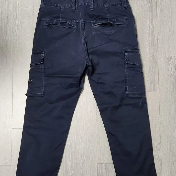 [BUNJANG] Stone Island Cargo Pants / 스톤아일랜드 카고 팬츠 (바지)