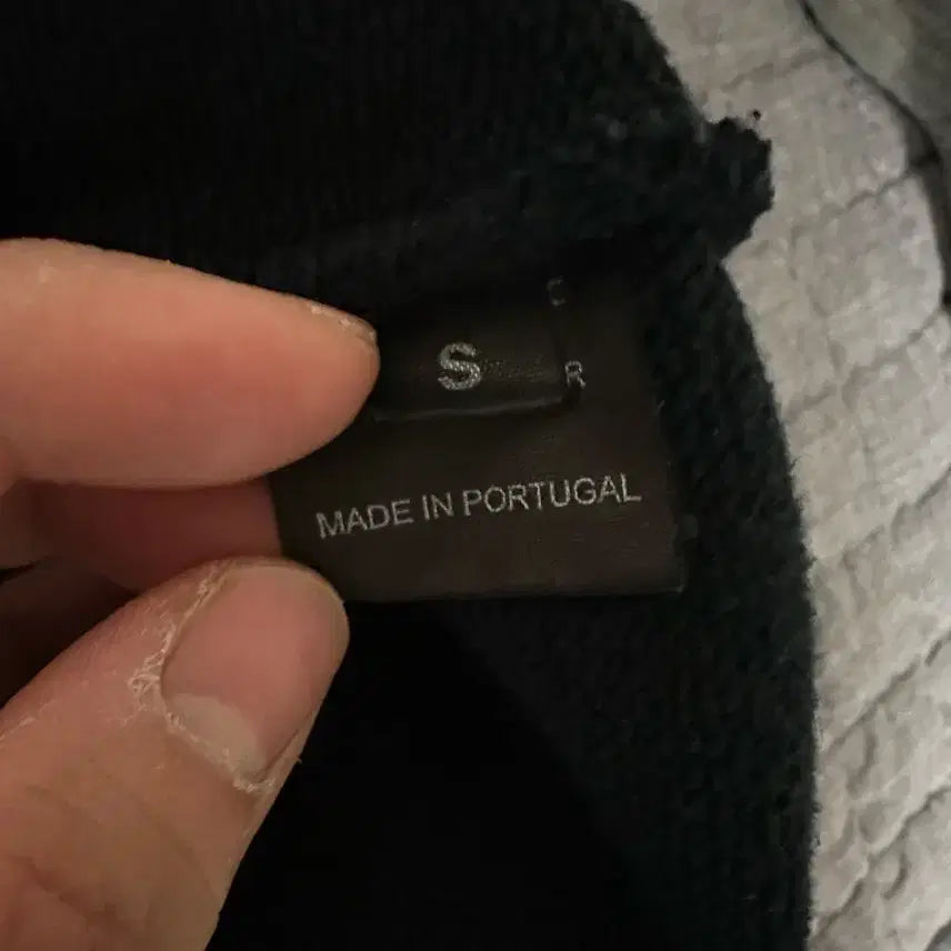 [BUNJANG] Vetements Champion Parody Sweatshirt / [S] 베트멍 챔피언 패러디 스웻셔츠