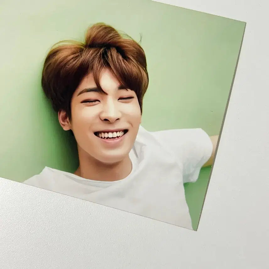 [BUNJANG] Seventeen Wonwoo 17's Cut Photo / 세븐틴 원우 3주년 전시회 17's cut 인화사진