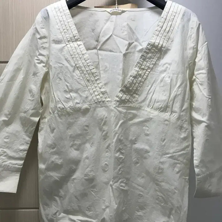 [BUNJANG] 3ran4on Ivory Linen Blouse / 일본 브랜드 3ran4on 아이보리 린넨 블라우스