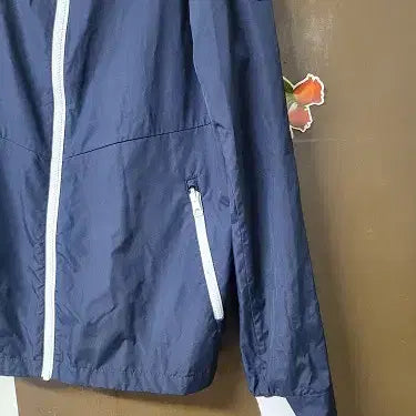 [BUNJANG] Timberland Navy Polyester Windbreaker Jacket / 팀버랜드 바람막이 점퍼