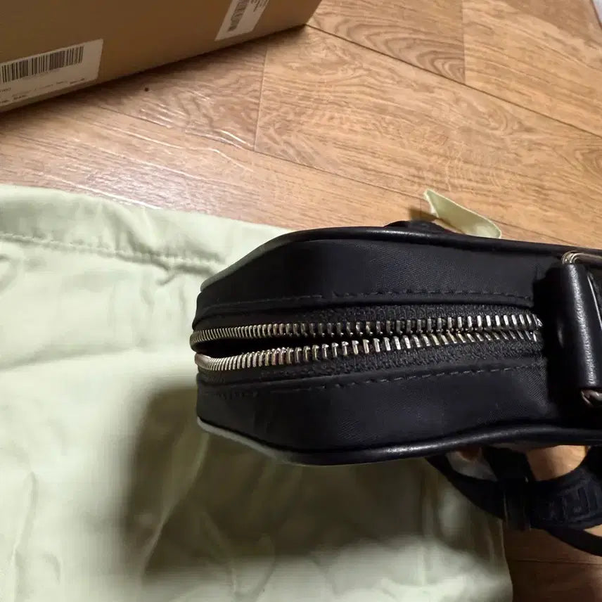 [BUNJANG] Burberry Crossbody Bag / 버버리 크로스백