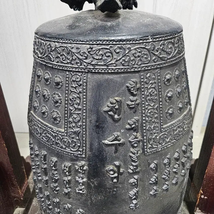 [BUNJANG] Old Temple Bell / 스님병중이라위탁하신오래된종입니다