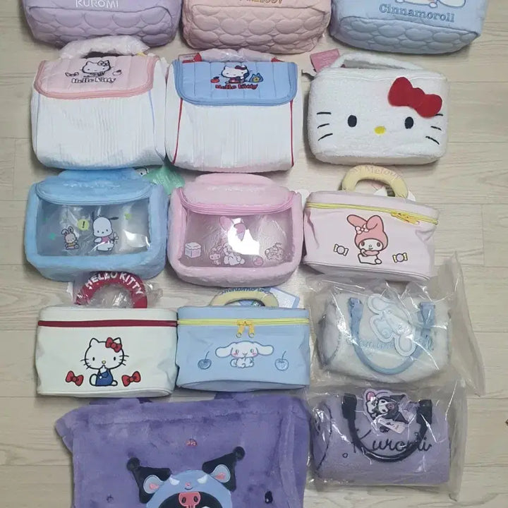 [BUNJANG] Sanrio Cosmetic Pouch / 산리오 키티 시나모롤 마이멜로디 쿠로미 포차코 화장품 파우치 가방
