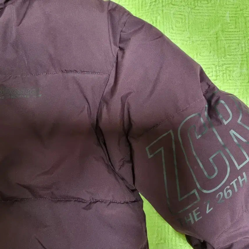 [BUNJANG] UGIZ Wine Padded Jacket (Size 100) / UGIZ 와인색 패딩 100사이즈