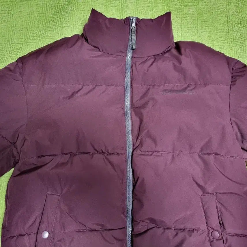 [BUNJANG] UGIZ Wine Padded Jacket (Size 100) / UGIZ 와인색 패딩 100사이즈