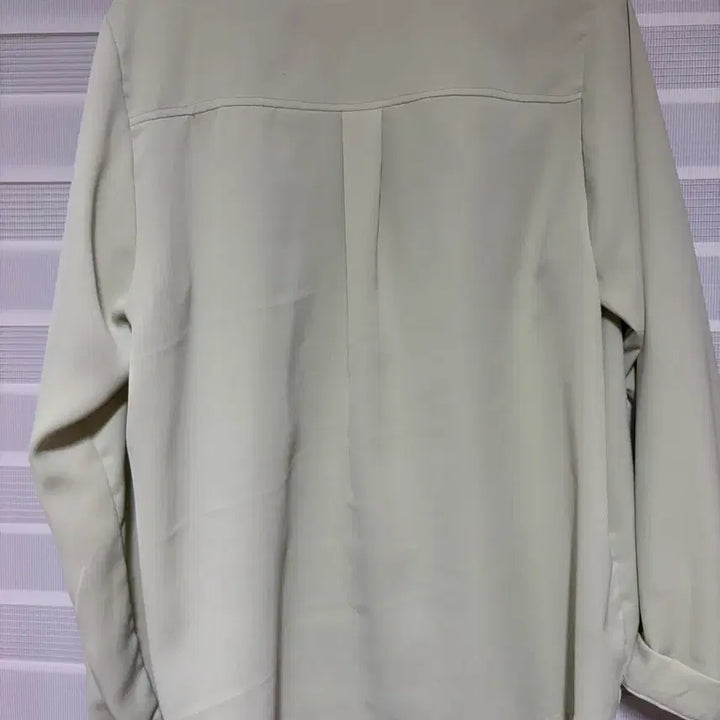 [BUNJANG] Wardrobe Collection: Off-Shoulder Knit & Melon Shirt / 옷장 정리 옷정리 옷 모음 셔츠 니트 가디건