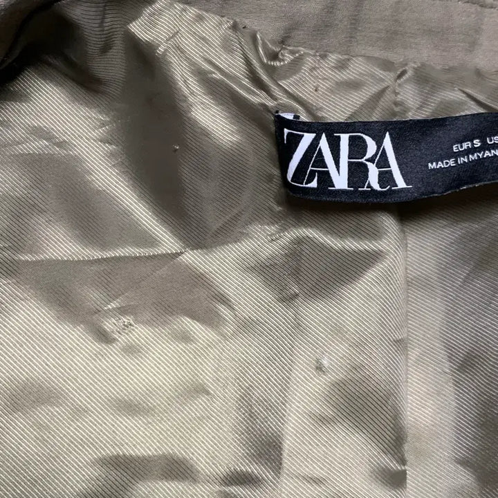[BUNJANG] ZARA Khaki Blazer Jacket (Size S) / 자라 zara 카키색 블레이저 자켓 S사이즈
