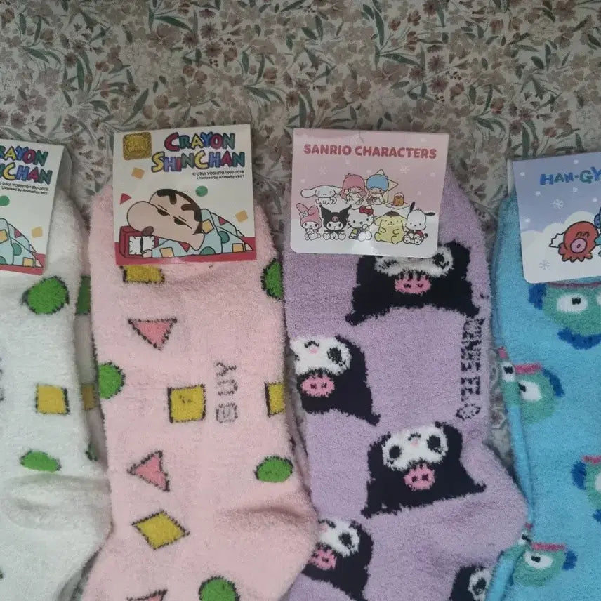[BUNJANG] Sanrio Crayon Shin-chan Kuromi Hangyodon Socks / 새상품) 산리오 짱구는못말려 쿠로미 한교동 짱구 수면양말 양말 패션양말