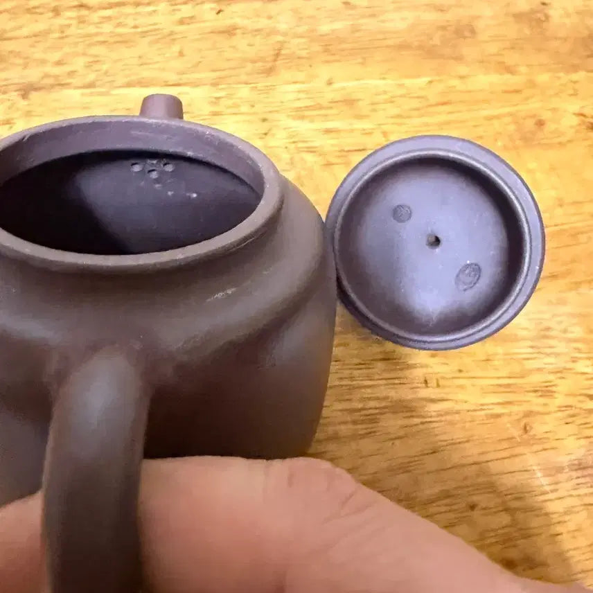 [BUNJANG] Antique Semi-Handmade Zisha Teapot (Medium) / (1123)90년대 전수공 혹은반수공 자사호(중)