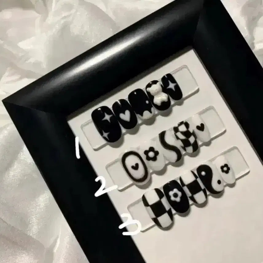 [BUNJANG] Sharon Blanc Bear Kitsch Nail Tip (14 Shapes) / *할인가* 곰돌이 키치 네일팁 / 14종 쉐입