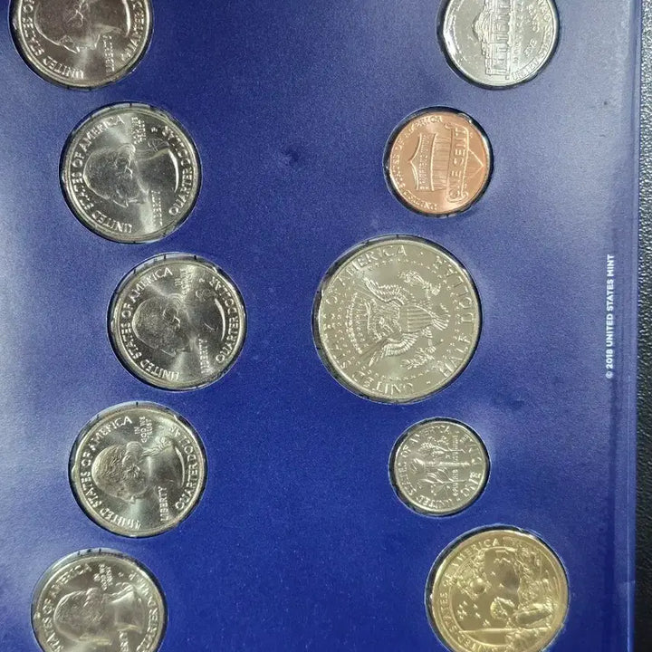 [BUNJANG] US Mint 2019 Coin Set (Philadelphia/Denver) / 2019 미국 조폐국 주화세트 (필라델피아/덴버)