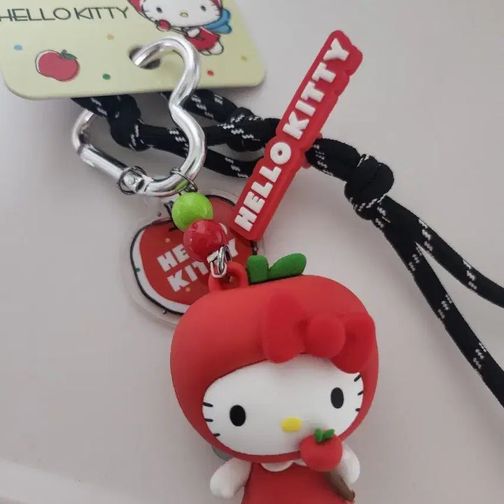 [BUNJANG] Sanrio Hello Kitty Apple Charm Strap / 헬로키티 사과 키링 스트랩