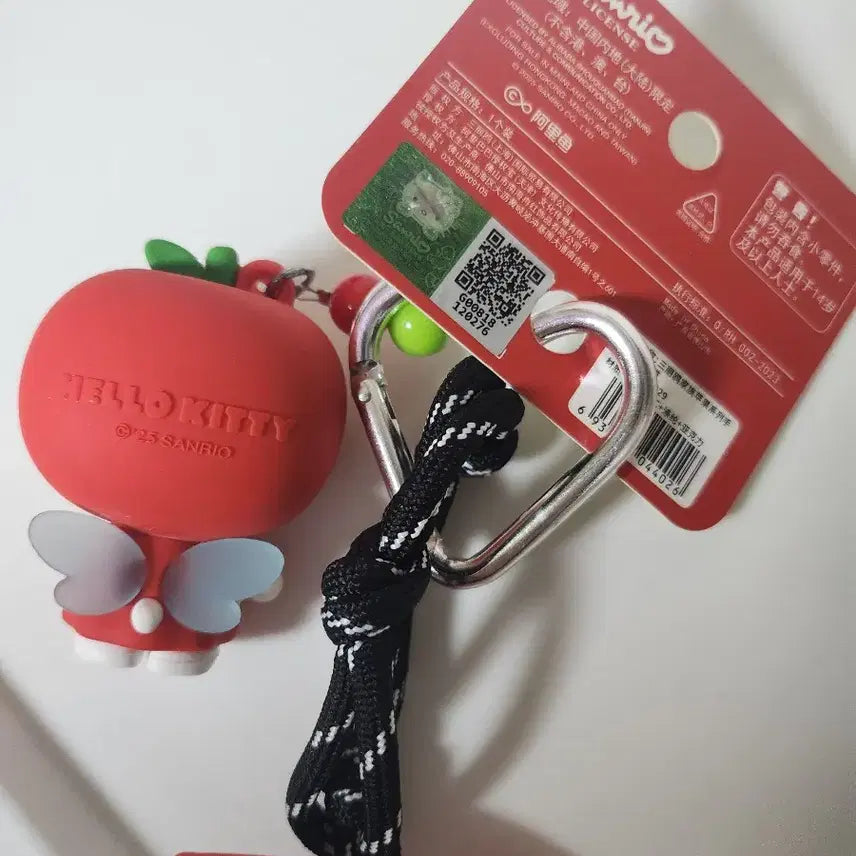 [BUNJANG] Sanrio Hello Kitty Apple Charm Strap / 헬로키티 사과 키링 스트랩