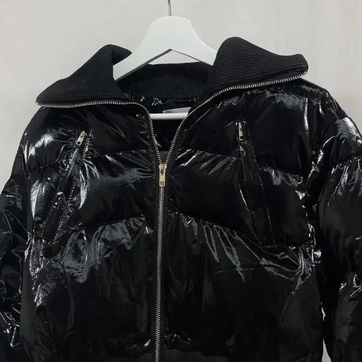 [BUNJANG] Real Glossy Cropped Padded Jacket / 리얼 글로시 광택 크롭 패딩