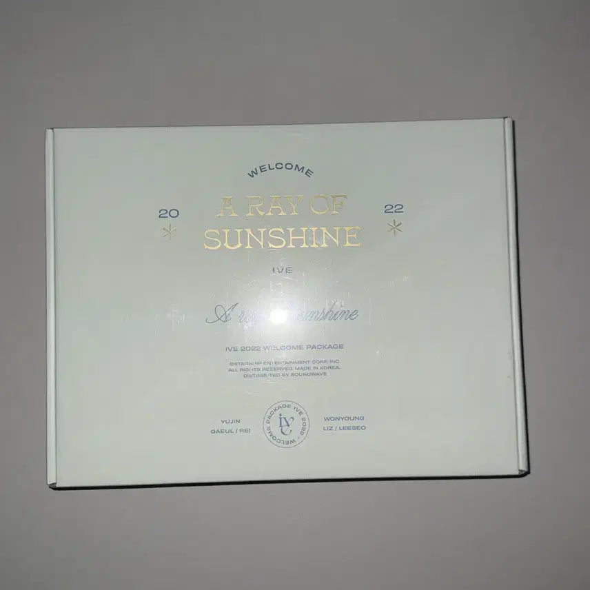 [BUNJANG] IVE 2022 Welcome Package Season&