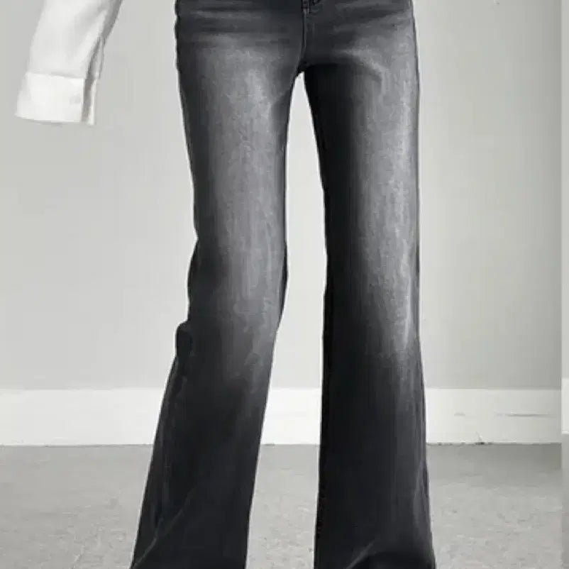 [BUNJANG] Fitsee Ditto Slim Bootcut Washed Pants / 에이블리 핏시 디토 슬림 부츠컷 워싱 팬츠