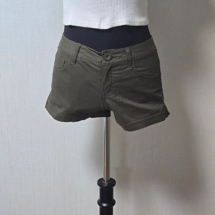 [BUNJANG] Guess Jean Shorts / 게스 진 면스판 반바지 숏팬츠  진카키색