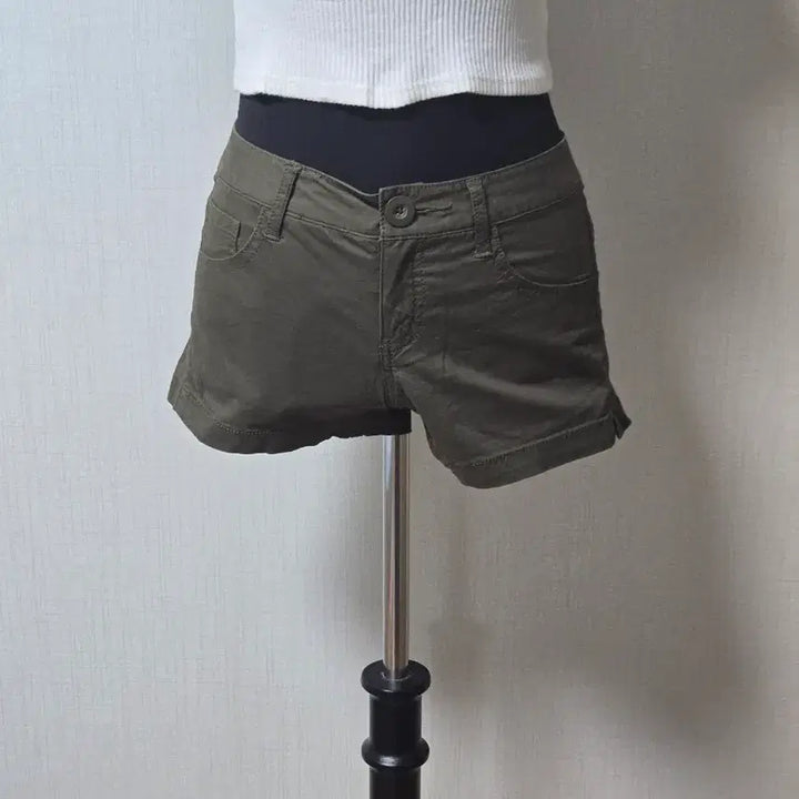 [BUNJANG] Guess Jean Shorts / 게스 진 면스판 반바지 숏팬츠  진카키색