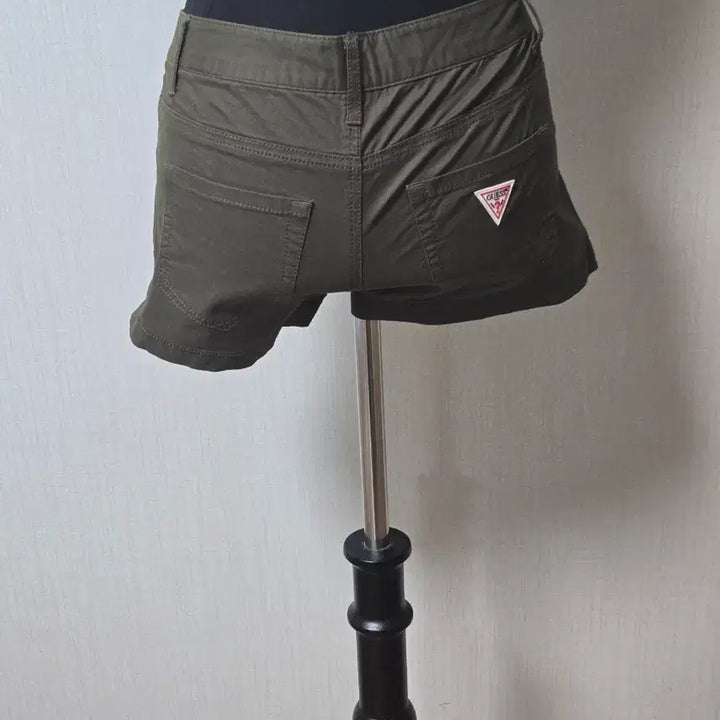 [BUNJANG] Guess Jean Shorts / 게스 진 면스판 반바지 숏팬츠  진카키색