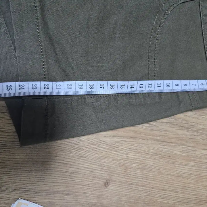 [BUNJANG] Guess Jean Shorts / 게스 진 면스판 반바지 숏팬츠  진카키색