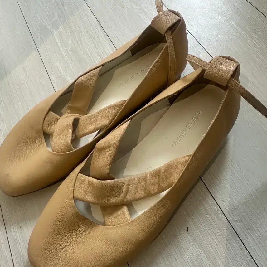[BUNJANG] JEPYUNG Mishura Beige Flat Shoes / 제평 수제화 베이지 미슈라 235사이즈 플랫슈즈