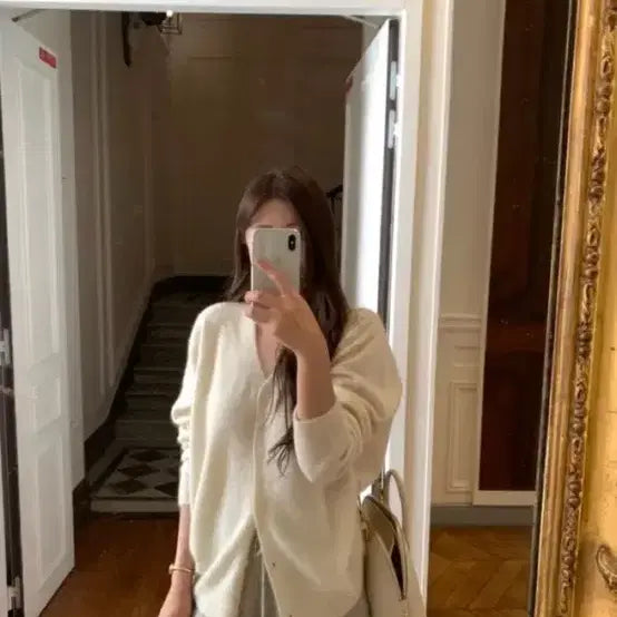 [BUNJANG] WayV Lucas Cardigan Ivory / 웨어웨더 루 가디건 아이보리