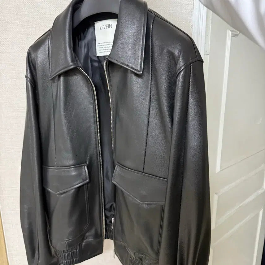 [BUNJANG] Dive in Black Leather A-2 Jacket / 다이브인 블랙 레더 A-2 자켓